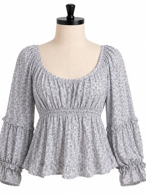 Altar’d State Gray Floral Peplum Blouse Long Sleeve Square Neck Size Large